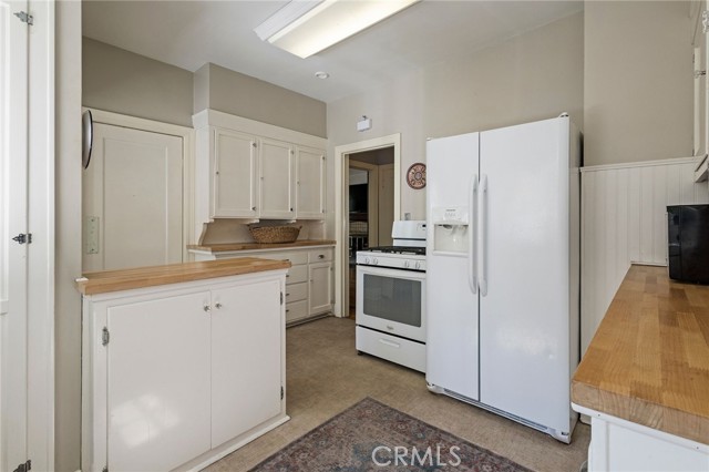 Detail Gallery Image 16 of 48 For 235 W 1st Ave, Chico,  CA 95926 - 3 Beds | 1 Baths