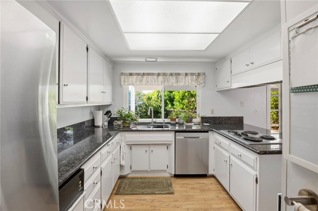 Detail Gallery Image 11 of 40 For 21851 Ute Way, Lake Forest,  CA 92630 - 3 Beds | 2/1 Baths