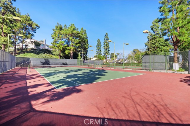 Detail Gallery Image 34 of 36 For 11 Kerrwood, Aliso Viejo,  CA 92656 - 2 Beds | 2 Baths