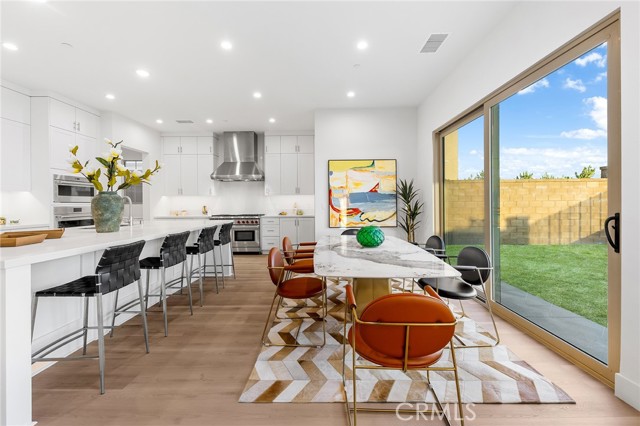 118 Sunnybank, Irvine CA: https://media.crmls.org/medias/93474fd0-77fd-4ba0-a290-192e6162add9.jpg