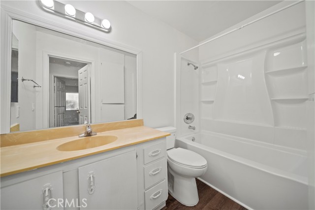 Detail Gallery Image 20 of 23 For 20234 Cantara St #121,  Winnetka,  CA 91306 - 2 Beds | 2 Baths