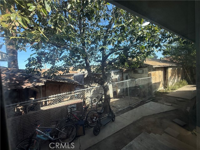 Detail Gallery Image 4 of 31 For 221 S Howard St, Corona,  CA 92879 - – Beds | – Baths