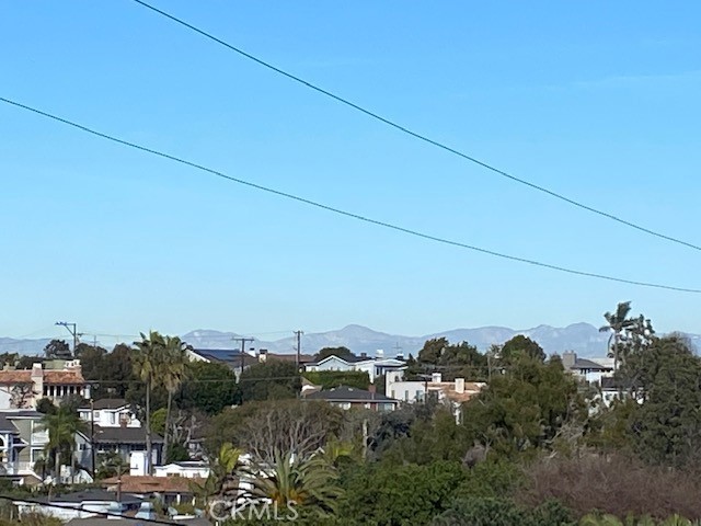 1956 Ardmore Avenue, Manhattan Beach, California 90266, 4 Bedrooms Bedrooms, ,2 BathroomsBathrooms,Residential,Sold,Ardmore,SB22025128