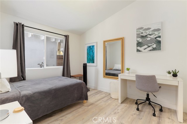 2704 Gates Avenue, Redondo Beach, California 90278, ,Residential Income,Sold,Gates,SB22164603