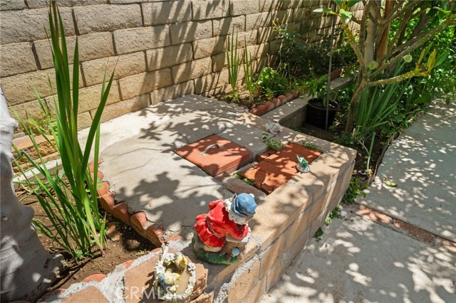 Detail Gallery Image 31 of 39 For 756 W Fontlee Ln, Rialto,  CA 92376 - 4 Beds | 2/1 Baths