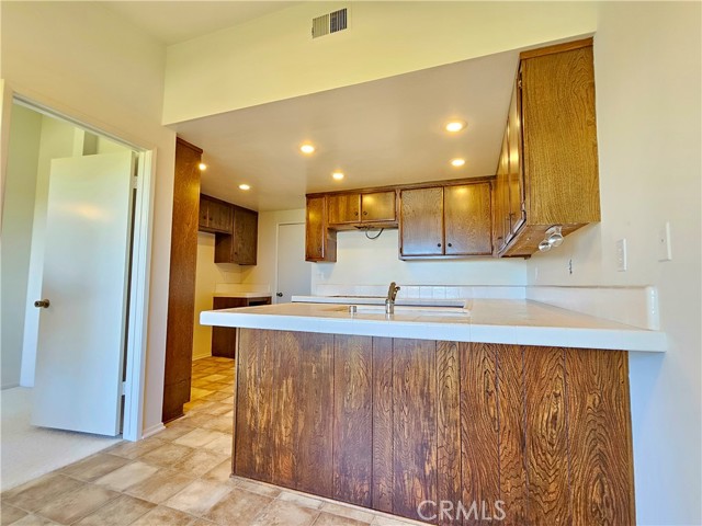 11 Oaktree Lane, Rolling Hills Estates, California 90274, 4 Bedrooms Bedrooms, ,3 BathroomsBathrooms,Residential,Sold,Oaktree,SB23136436