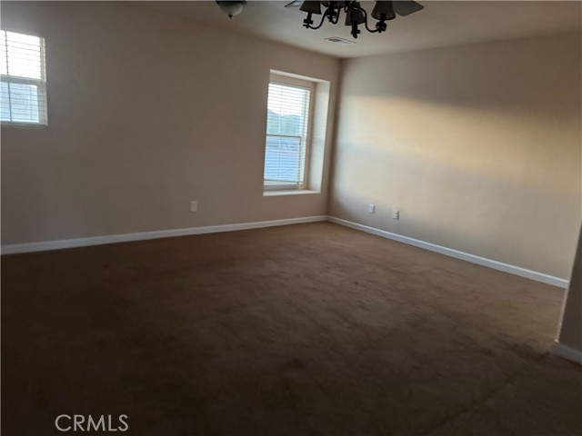 1060 Saltbush Lane, Hemet CA: https://media.crmls.org/medias/934bb5e6-4bde-4cf8-8c75-7c52d7606925.jpg
