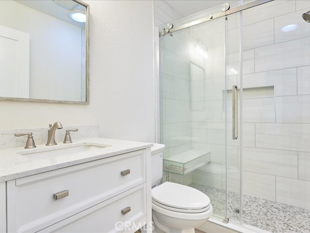 42206 Village 42 photo 8