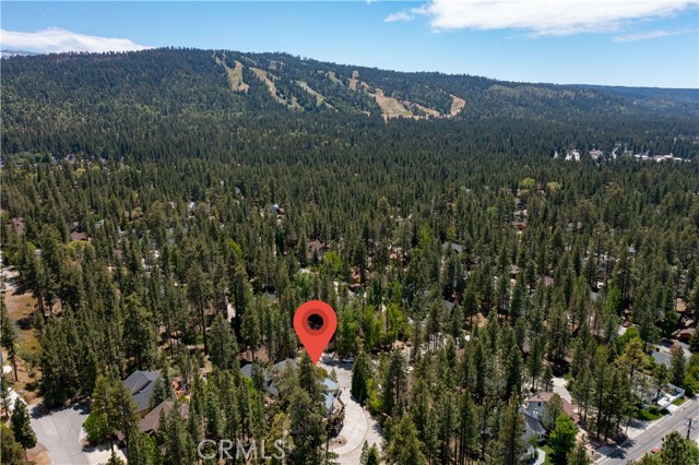 Detail Gallery Image 39 of 45 For 42592 Donez Way, Big Bear Lake,  CA 92315 - 9 Beds | 5/1 Baths