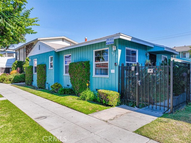 Detail Gallery Image 1 of 1 For 922 Obispo Ave, Long Beach,  CA 90804 - – Beds | – Baths