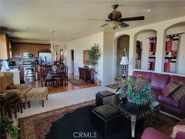 27869 Panorama Hills Drive, Menifee CA: https://media.crmls.org/medias/934c238e-4028-4047-89ac-a97dcb1bcc7a.jpg
