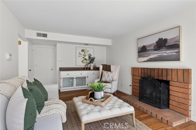 Detail Gallery Image 11 of 23 For 19140 Albert, Cerritos,  CA 90703 - 4 Beds | 3 Baths