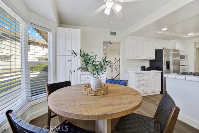 Detail Gallery Image 14 of 63 For 449 S Wellington, Orange,  CA 92869 - 5 Beds | 2/1 Baths