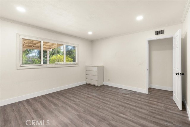 Detail Gallery Image 20 of 25 For 230 E Hoover Ave, Orange,  CA 92867 - 4 Beds | 2 Baths