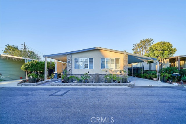 Front Image Thumbnail for CRPW25270296