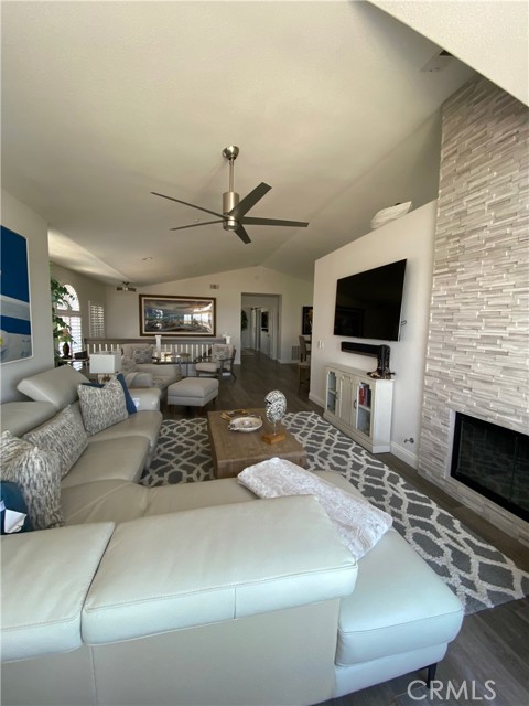 Detail Gallery Image 29 of 65 For 25 Ville Franche, Dana Point,  CA 92629 - 3 Beds | 2/1 Baths