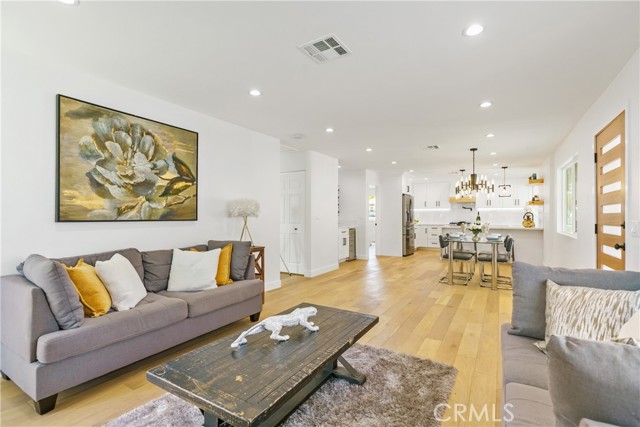 5356 Forbes Avenue photo 2