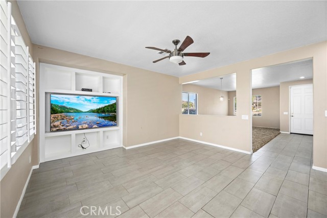 Detail Gallery Image 9 of 29 For 16411 Spirit Rd, Moreno Valley,  CA 92555 - 4 Beds | 2 Baths