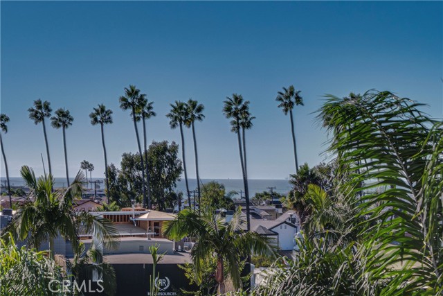 Detail Gallery Image 49 of 65 For 608 Heliotrope, Corona Del Mar,  CA 92625 - 4 Beds | 4 Baths