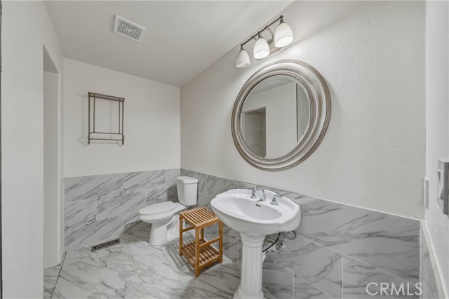 Detail Gallery Image 29 of 74 For 1001 Louis Way, Lakeport,  CA 95453 - 3 Beds | 2/1 Baths
