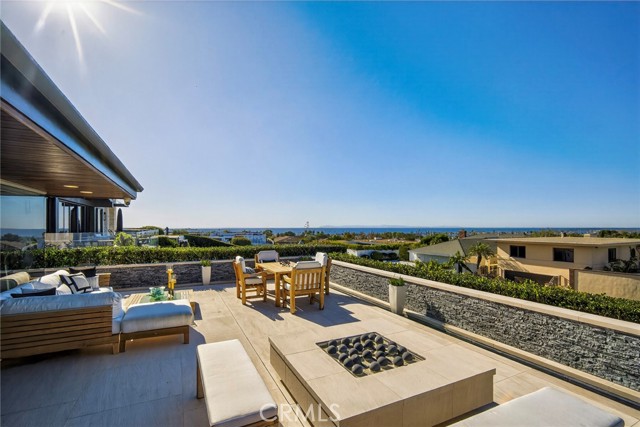 Detail Gallery Image 6 of 56 For 1020 White Sails, Corona Del Mar,  CA 92625 - 3 Beds | 3 Baths