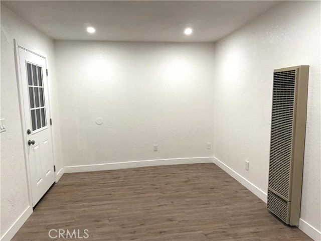 1354 W King Street, San Bernardino CA: https://media.crmls.org/medias/93507634-749b-4aac-8401-dbf31f91214a.jpg