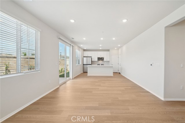 2132 Bergamot Street, Redlands CA: https://media.crmls.org/medias/9350b2ca-373f-4a81-9887-36bfda659d2e.jpg