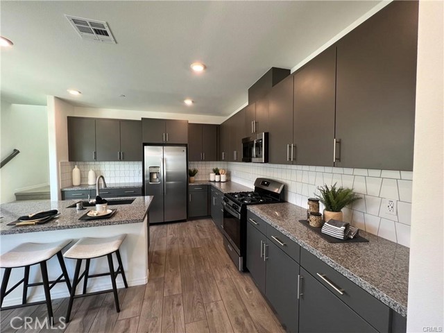 15279 Horizon Street, Fontana CA: https://media.crmls.org/medias/9350b9fc-9349-4344-b526-d8d9337cad7d.jpg