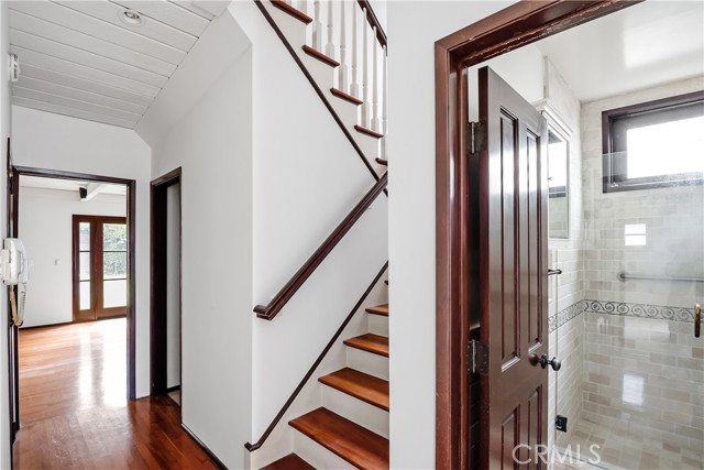 3300 Maple Avenue, Manhattan Beach, California 90266, 3 Bedrooms Bedrooms, ,2 BathroomsBathrooms,Residential,Sold,Maple,SB24120041