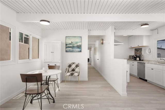 3316 Vista Drive, Manhattan Beach, California 90266, 4 Bedrooms Bedrooms, ,3 BathroomsBathrooms,Residential,Sold,Vista,SB22226244