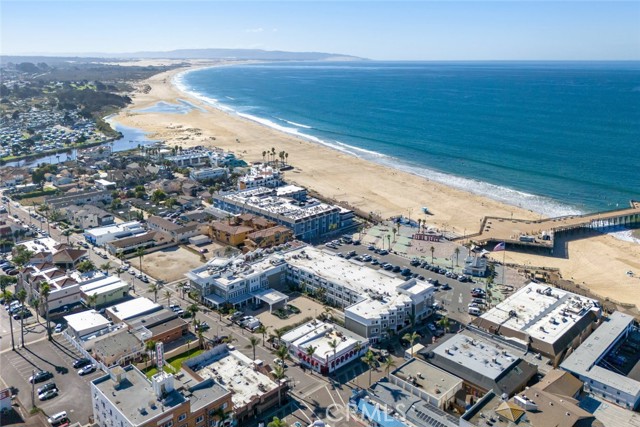 Detail Gallery Image 40 of 47 For 160 Hinds Avenue #202,  Pismo Beach,  CA 93449 - 3 Beds | 3 Baths