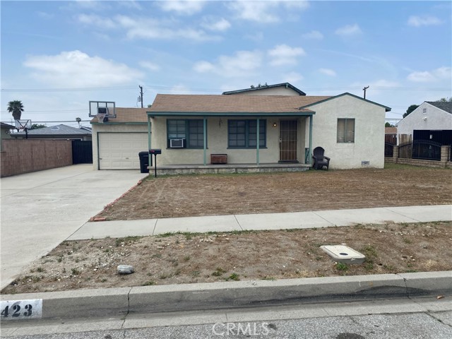 423 S Virginia Avenue, Azusa CA: https://media.crmls.org/medias/9353322e-dd8b-4ab2-983a-044bf2eb7813.jpg
