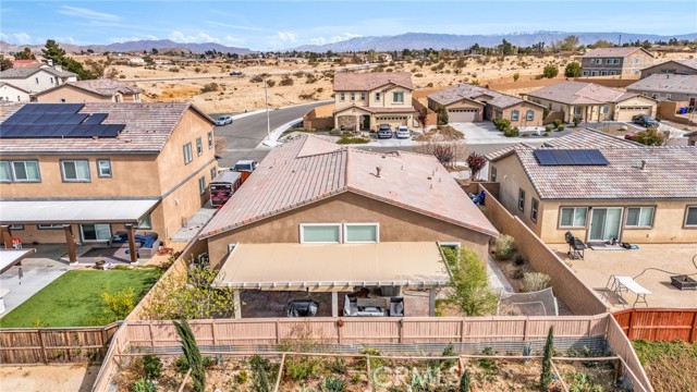 16252 Gibson Street, Victorville CA: https://media.crmls.org/medias/9353491f-149c-4e35-b890-ff46b6f47937.jpg