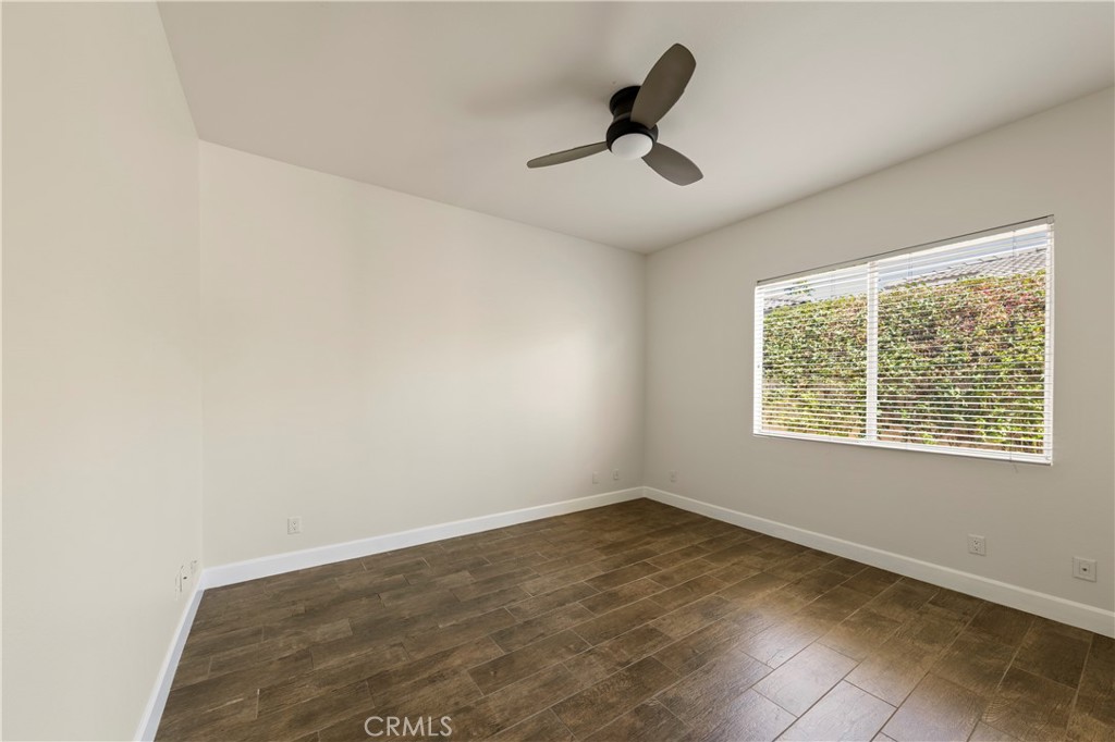 MLS #OC25175236 image #22