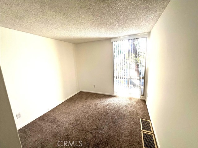 Detail Gallery Image 6 of 8 For 8601 International Ave #284,  Canoga Park,  CA 91304 - 2 Beds | 2 Baths