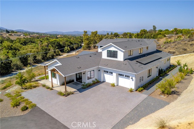 38721 Calle De Toros, Temecula CA: https://media.crmls.org/medias/9354b039-698f-4680-b2ba-caa2e38076d1.jpg