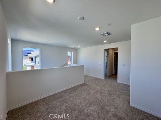 https://media.crmls.org/medias/93550099-bfa2-4570-8d12-74ecebc8a73e.jpg?preset=X-Large
