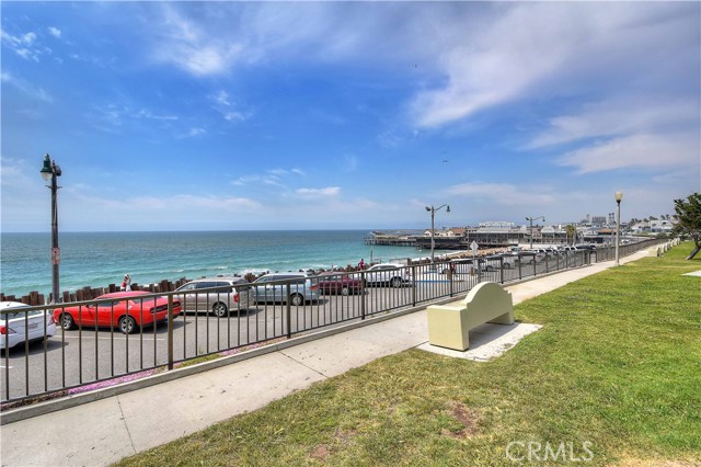 531 Esplanade, Redondo Beach, California 90277, 2 Bedrooms Bedrooms, ,2 BathroomsBathrooms,Residential,Sold,Esplanade,PV17077678