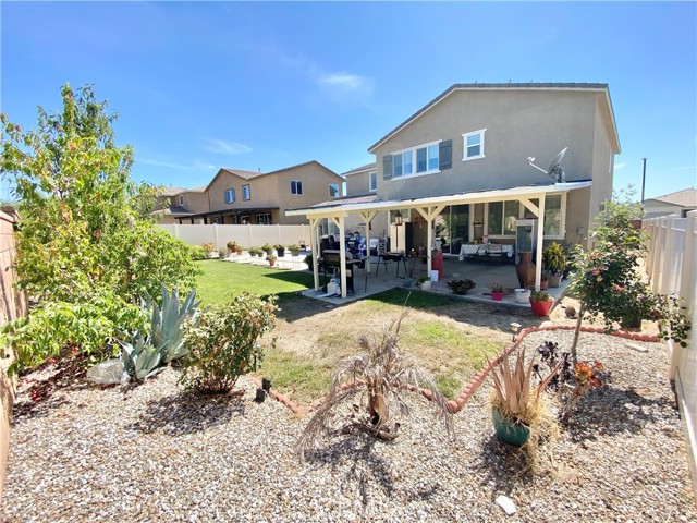 Detail Gallery Image 17 of 19 For 1011 Balsam St, Calimesa,  CA 92320 - 4 Beds | 3 Baths