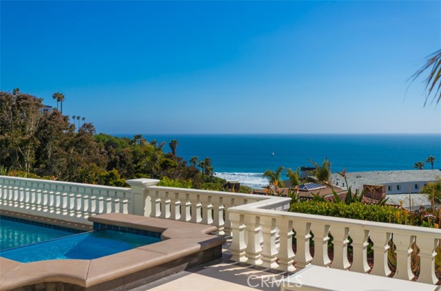 71 Ritz Cove Drive, Dana Point CA: https://media.crmls.org/medias/935566d8-a26f-4214-92f8-c6cd153c6b31.jpg