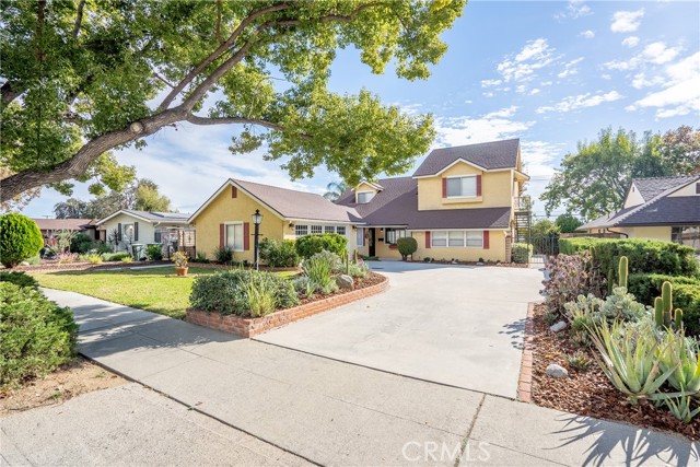 Detail Gallery Image 4 of 75 For 3610 Cartwright St, Pasadena,  CA 91107 - 5 Beds | 4 Baths