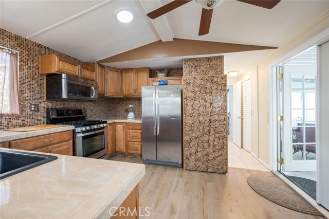 Detail Gallery Image 2 of 28 For 765 Mesa View Dr #22,  Arroyo Grande,  CA 93420 - 2 Beds | 2 Baths