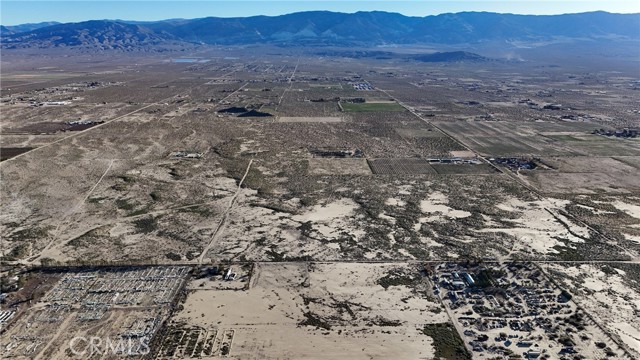 Image 4 of 11 For 796 Sherman Way