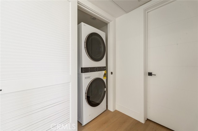 Detail Gallery Image 18 of 20 For 7510 Sepulveda Bld #102,  Van Nuys,  CA 91405 - 3 Beds | 2 Baths