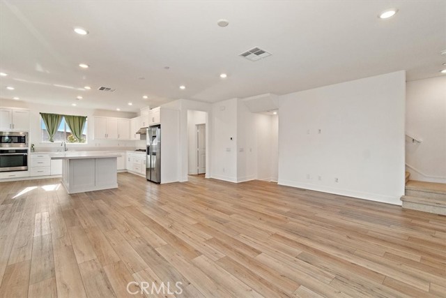 2750 182nd Street, Torrance CA: https://media.crmls.org/medias/9356b021-12ca-43b5-b64e-6ea46a637a6f.jpg