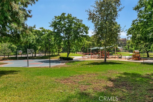 Detail Gallery Image 31 of 35 For 21981 Rimhurst Dr # P-160 #P-160,  Lake Forest,  CA 92630 - 2 Beds | 1 Baths