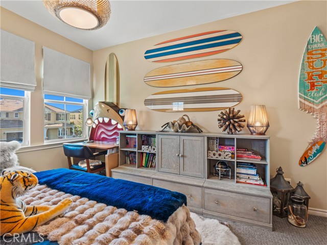 Detail Gallery Image 39 of 65 For 22385 Midtown Ct, Saugus,  CA 91350 - 5 Beds | 4/1 Baths