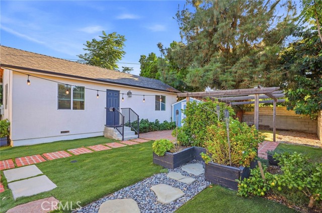 7453 Blewett Avenue photo 30