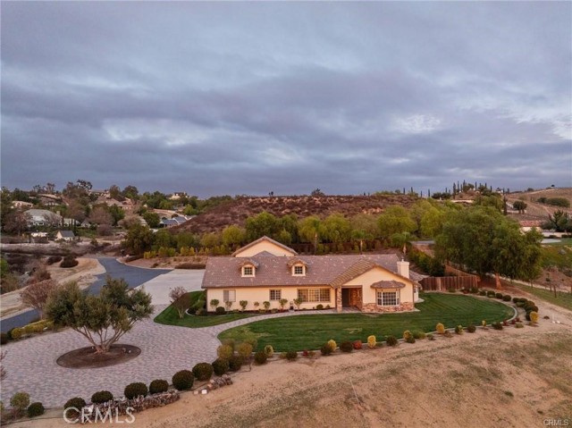 Detail Gallery Image 7 of 37 For 39581 Sperry Ct, Temecula,  CA 92591 - 4 Beds | 3 Baths