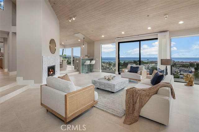 25102 Alicia Drive, Dana Point CA: https://media.crmls.org/medias/935bedb5-c19a-4be4-b016-8aa8dab0fd22.jpg